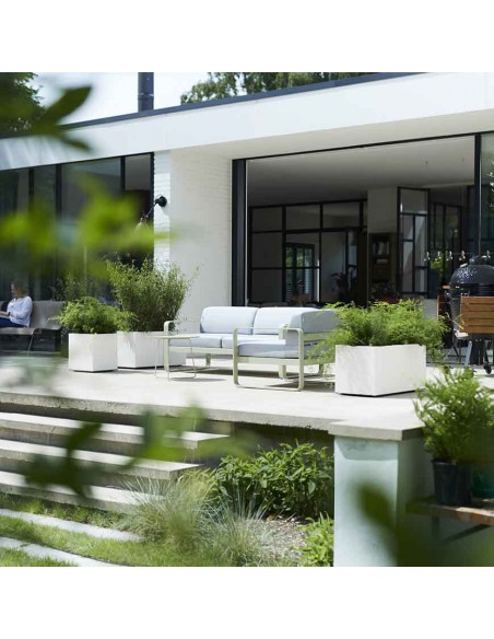 VASO FIORIERA CON ROTELLE VIVO MATT-COLORE BIANCO