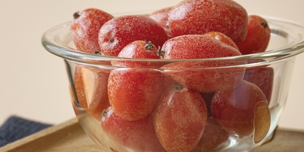 Grappa di olivagno: scopri la ricetta e la preparazione dell’Olio Santo