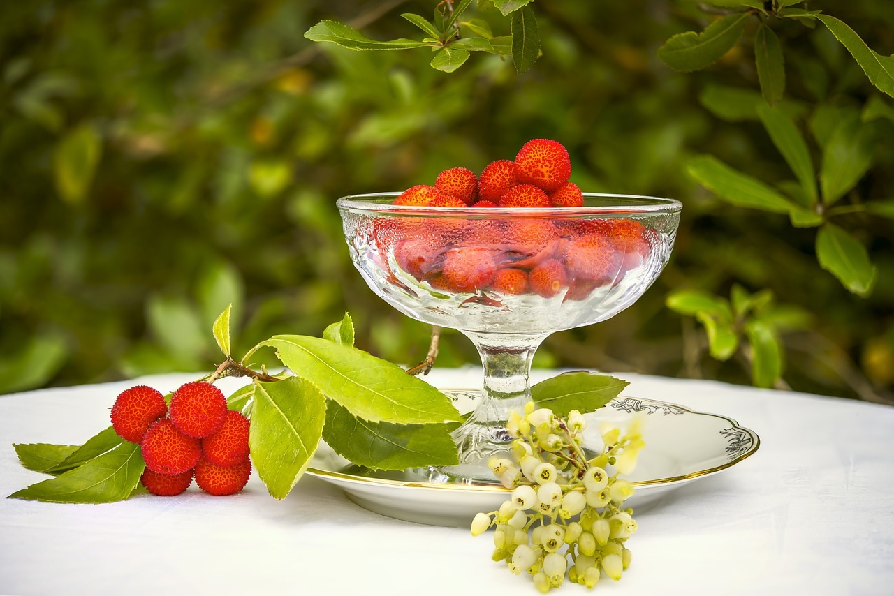 Liquore al Corbezzolo: ingredienti, ricetta e preparazione